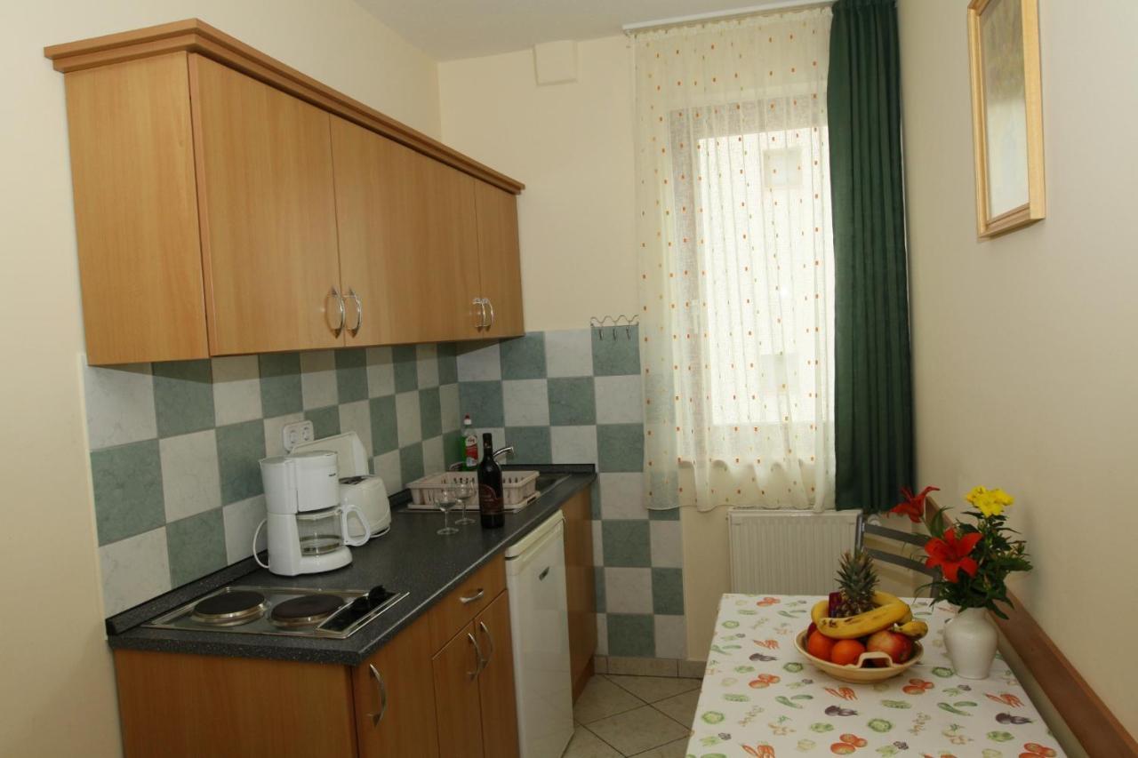 Hévíz Erika Apartmanhazak מראה חיצוני תמונה