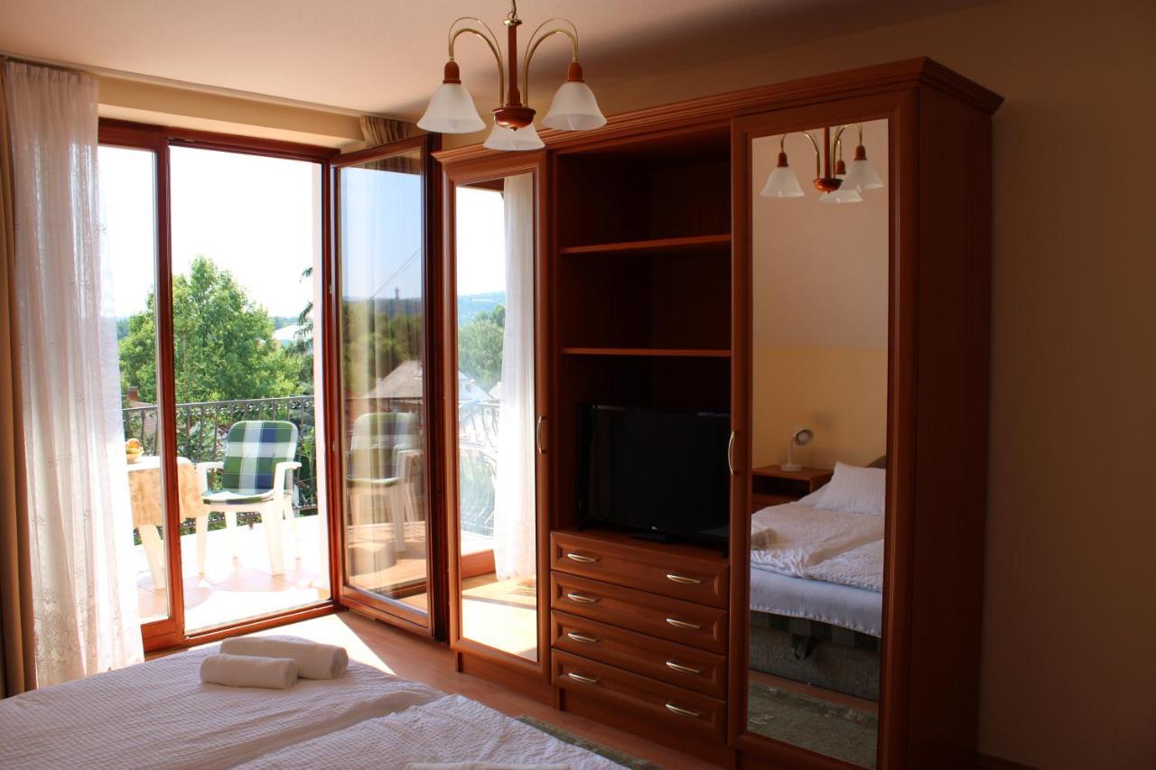 Hévíz Erika Apartmanhazak מראה חיצוני תמונה